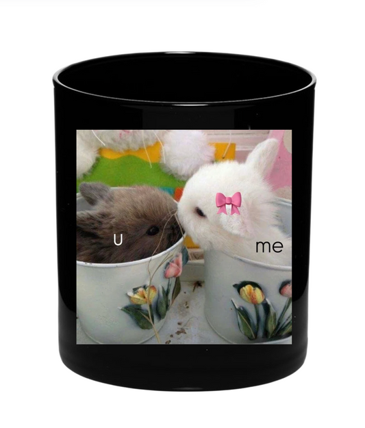 kiss kiss candle